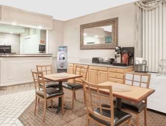 Travelodge Inn & Suites Latham Wnętrze zdjęcie