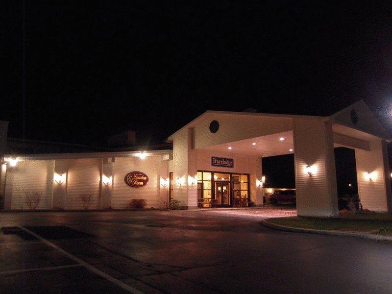 Travelodge Inn & Suites Latham Zewnętrze zdjęcie